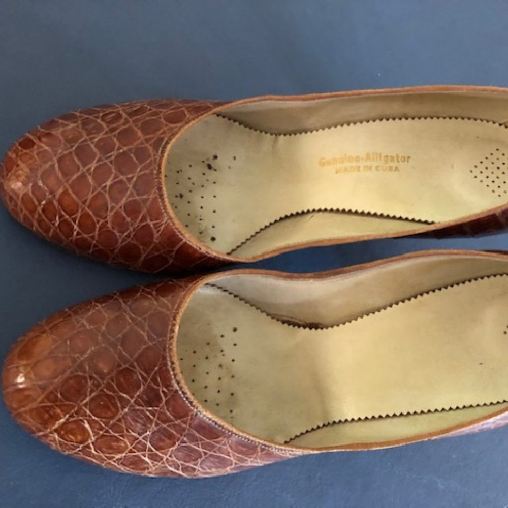 Vintage alligator pumps pre-Castro cuba 1950s